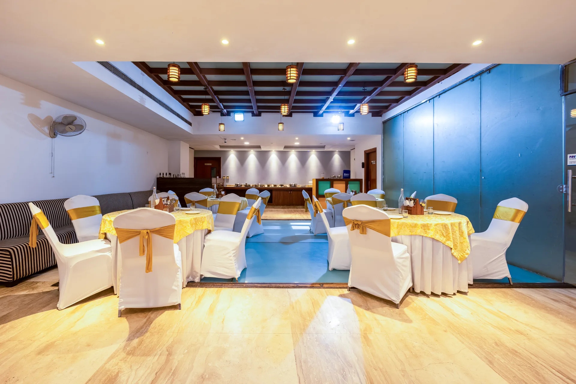 JK Hotel grand banquet hall round table event layout JK Hotel grand banquet hall round table event layout