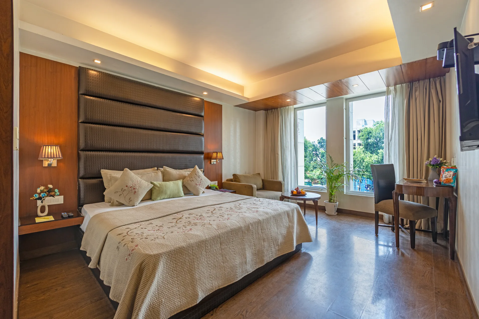 JK Hotel premium suite king-size bed with luxurious linen JK Hotel premium suite king-size bed with luxurious linen