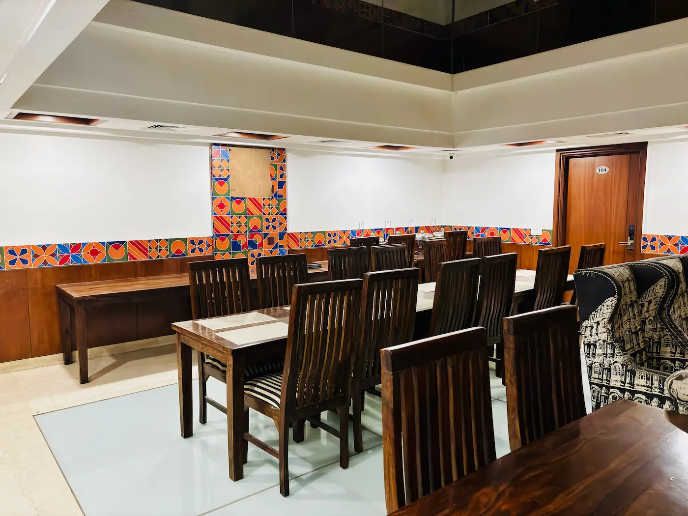 Restaurant – JK Hotel C R Park near Greater Kailash Restaurant at The JK Hotel C R Park, South Delhi
